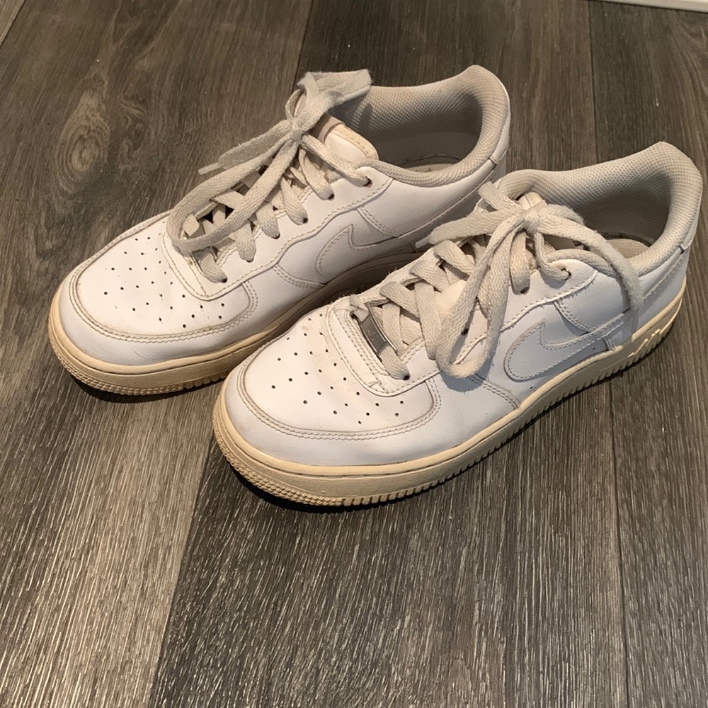 Nike Air Force 1 size 7.5 ladies size 5.5 youth